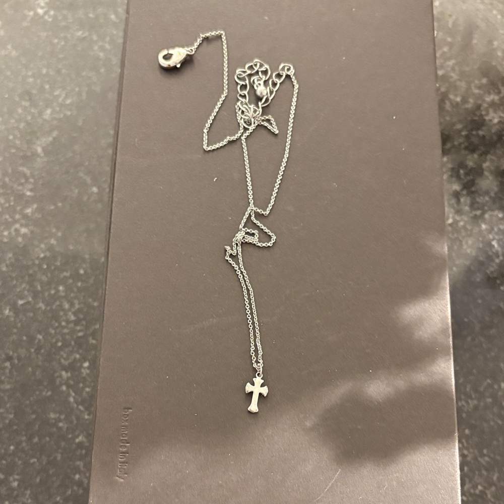Elegant Silver Cross Necklace